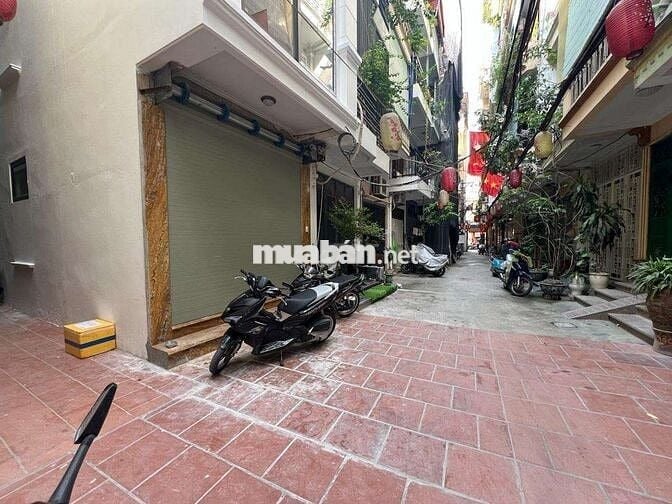 Nhà Văn Miếu, gần phố cổ, 48m*5T thang máy, lô góc 6 ngủ, oto đỗ gần
