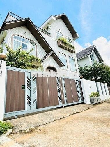 🏡BÁN BIỆT THỰ MỚI ĐƯỜNG ĐAN KIA VIEW SIÊU ĐẸP - ĐƯỜNG Ô TÔ 6M - 203M2