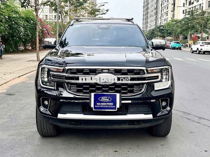 Ford Everest Titanium 4x2 2023 - 59000 km