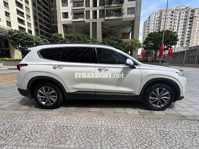 Hyundai Santa Fe 2019 2.4L - 64000 km