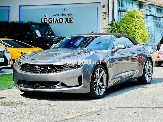 Chevrolet Camaro RS Convertible Model 2020