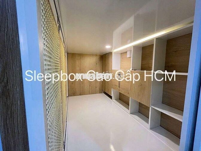 Sleepbox tiện nghi, máy lạnh 24/24 full nội thất vệ sinh 3-4 lần/tuần