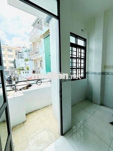 Cần tiền bán nhà đường Ba Đình 3pn2wc,shr,chỉ 1t7 gần cầu NTP siêu hot