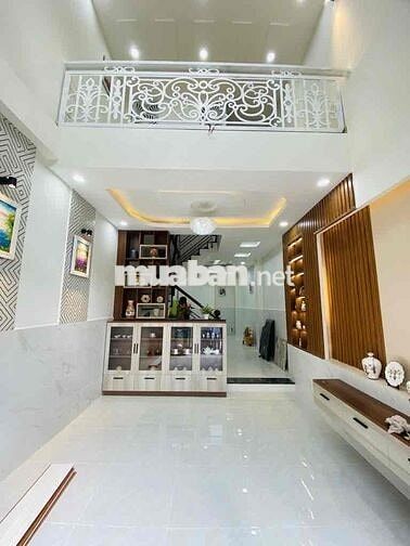 Nhà Siêu Đã - Quận 8 - Ngay Ủu Ban - 42m2 - 4 tầng - ở ngay - hơn 4ty