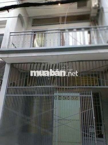 Nhà sát mt đường hxh Quang Trung P8 Q. Gv