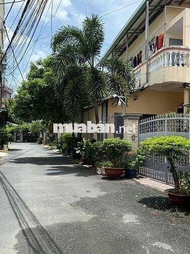 HẺM XE Ô TÔ DIỆN TÍCH ĐẤT 100 M2 : ĐƯỜNG SỐ 6 Ph LINH CHIỂU THỦ ĐỨC