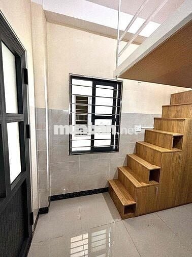 DUPLEX NHÀ THANG MÁY FULL NỘI THẤT