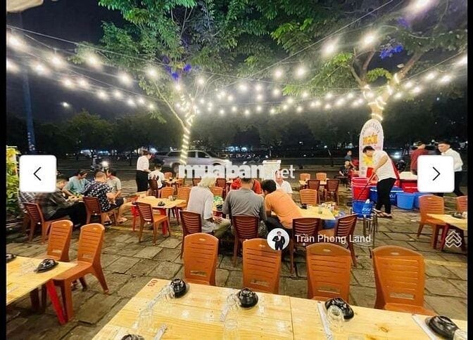 Cho thuê nhà mặt tiền  đường Võ Văn Kiệt, Phường Cô Giang, Quận 1