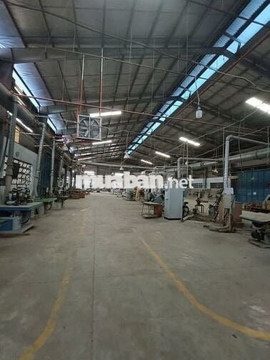 cho thuê măt bằng kinh doanh hoặc làm gara oto đường đào trí  quận 7