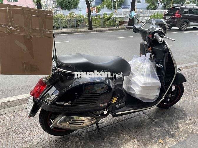Ra Đi Vespa GTS 300 HPE 2019