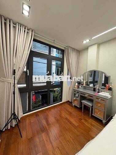 cho thuê căn hộ Quận 3 mới xây