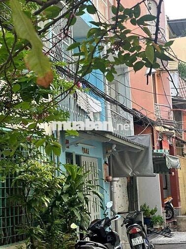 Nhà đường Bình Tiên.hẻm xe hơi 4m thông thoáng.1 lầu đúc TBCT. 3phòng