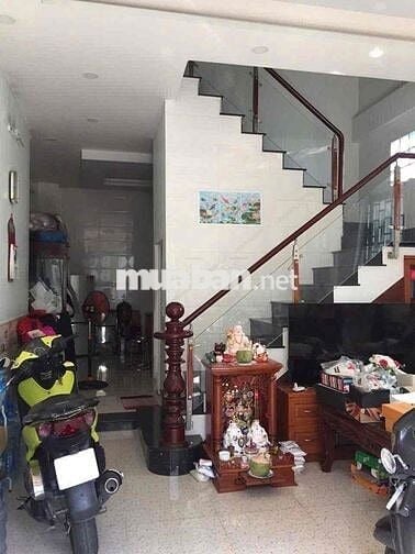 bán nhà 366.1 Gò Dầu, Tân Phú, 63m2, 2 tầng đúc đẹp ngang 5m