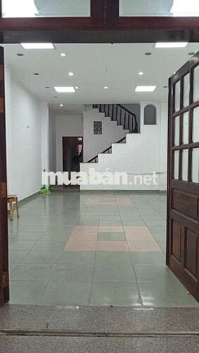 Nhà Đường 13 Ao sen Tên Lửa Dt 5x20. 4 Tầng có 6 phòng 30 triệu