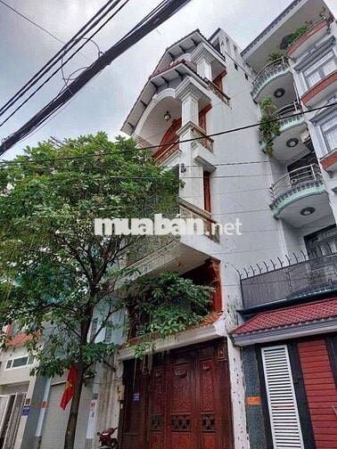 Nhà hẻm xe hơi, gần sân bay. Phù hợp làm VP, kết hợp ở..