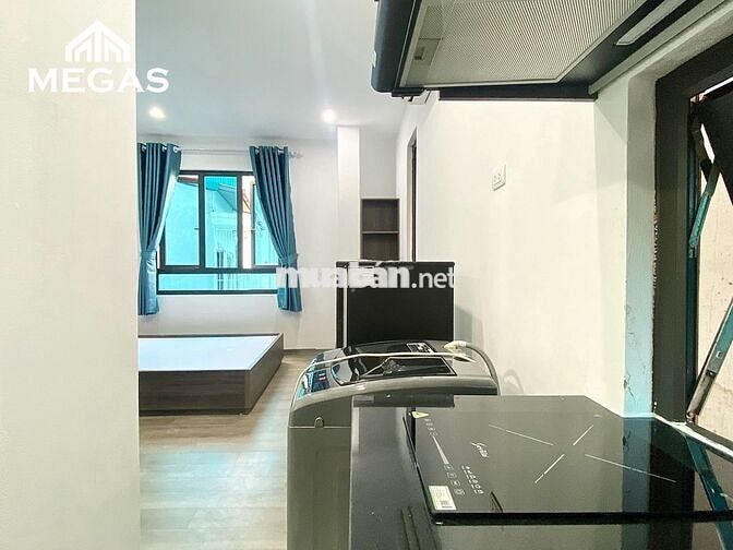 CHO THUÊ STUDIO CỬA SỔ LỚN FULL NỘI THẤT NGAY DƯƠNG QUẢNG HÀM QUAN HOA