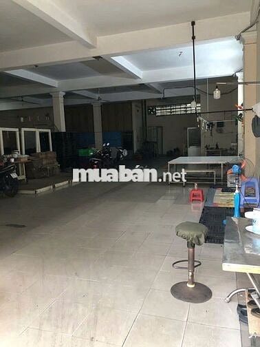 CHo thuê nhà hẻm đường Trịnh đình trọng 18x25m 2L