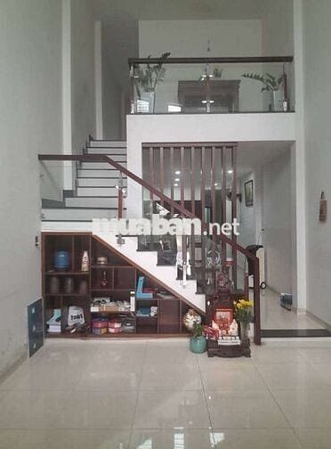 Cho thuê nhà mặt tiền Trần Quang Khải