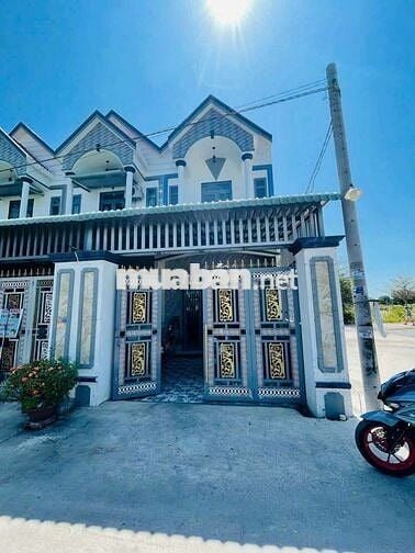 cần bán gấp nhà Bình Chánh Vĩnh Lộc A 1T2L diện tích lớn SHR gần UBND