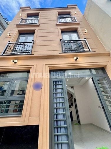 Góc Hẻm Nhiêu Tứ,khu Phan Xích Long,Ngang 6,3m,4Tầng,4PN,Cho Thuê Tốt