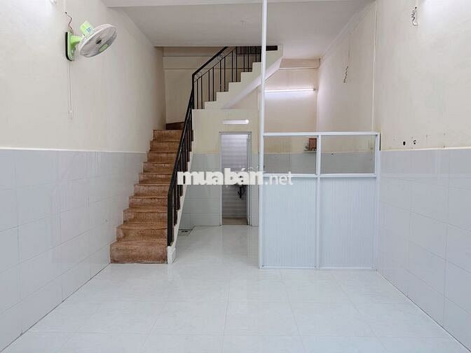 Nhà NC Đường Hồng Lạc – Q.Tân Bình – 3,6 x 8 m – 12 Triệu/Tháng (TL)