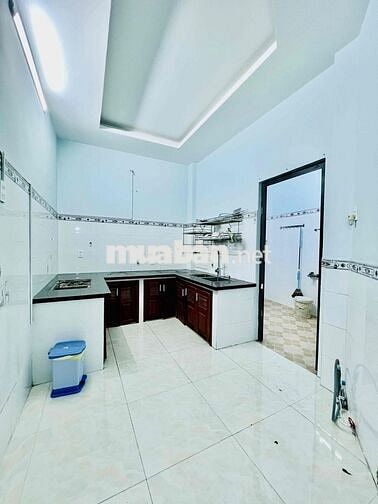 Nhà Mới Đẹp DT 7x15 1Trệt 1Lầu 3Pn 2Wc Sân Hẻm Xe Tải
