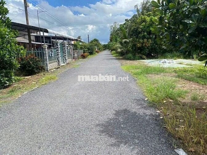 🆘MẶT NHỰA THỊ TRẤN CỦ CHI GIÁ 1TY2 BÁN GẤP CHO ANH 7 NHÀ SHR DT 200M2🆘