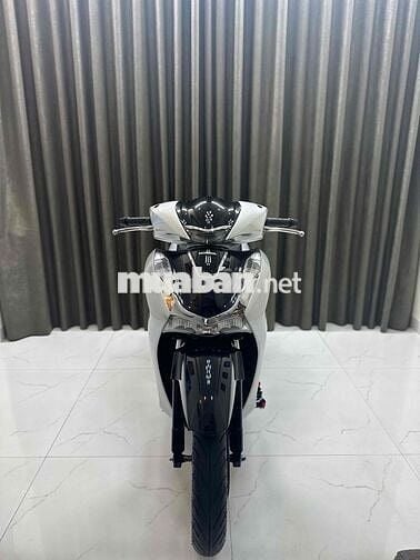 SH 125! mẫu mới màu bạc poster cực đep giá mềm