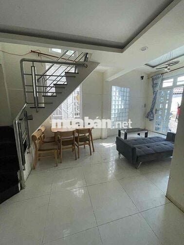 Full nội thất y hình trệt lầu 5*8 ;3pn Rẻ chốt lẹ