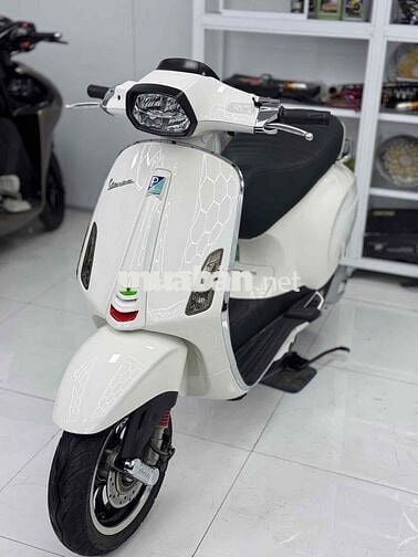 VESPA 2022_zin lướt odo 9k_ chính chủ 👉🏻giá :5x ✅