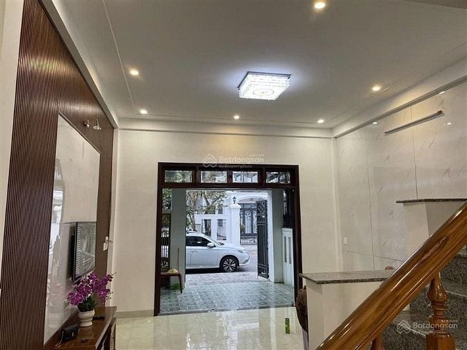 Bán nhà đẹp Green City - có nội thất, chỉ dọn vào ở.