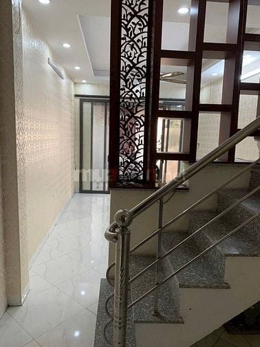  🔥 Nhà Đẹp Tân Khai – 3 Tầng Lô Góc, Gần TimeCity – Chỉ 2,85 Tỷ