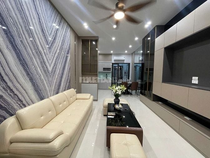 BỒ ĐỀ - LONG BIÊN - 52.9M2 - 5 TẦNG THANG MÁY - Ô TÔ ĐỖ CỬA 