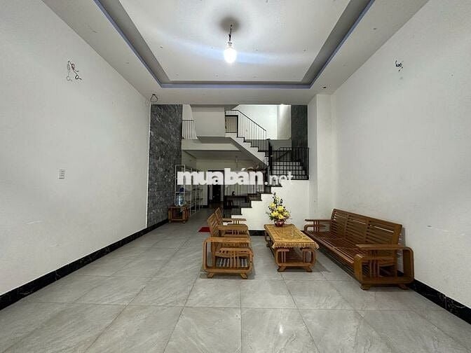 NHÀ 2 TẦNG MT BÀU MẠC- PHAN VĂN ĐỊNH