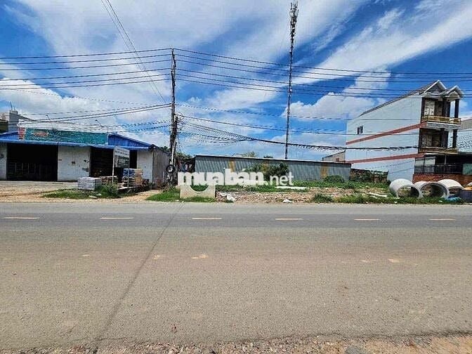 Đất góc hai mặt tiền Đường Nguyễn Thị Tươi p Tân Bình Tp Dĩ An