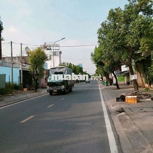 Cần bán gấp nhà mặt tiền đường sông hành, thị trấn hóc môn TP HCM