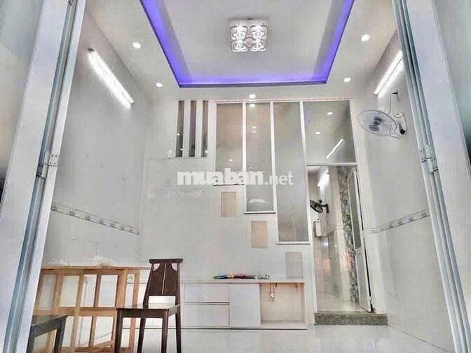 Cho Thuê Nhà 1 Trệt 2 Lầu 4PN 4x14m Hẻm Xe Hơi Lê Văn Lương Q.7
