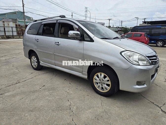 Toyota Innova 2009( bản V số tự động)