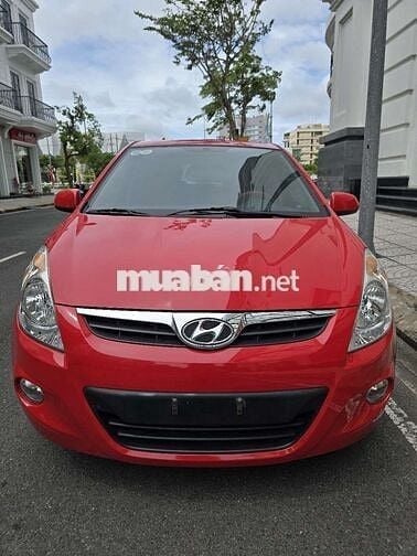 Hyundai i20 2011 1.4 AT - 50000 km trùm mền