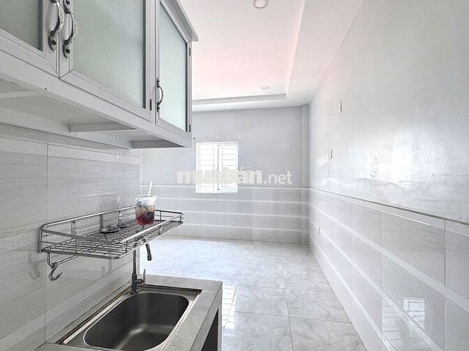 Phòng Trọ Máy Lạnh Ngay Trung Tâm Q7