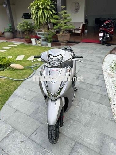 Lead 4Val bản đặc biệt siêu lướt 1900 km