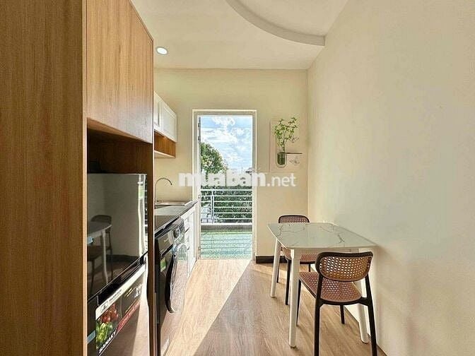 Khai Trương Căn Hộ 1 Phòng Ngủ Sang Xịn Mịn Ngay Công Viên Làng Hoa