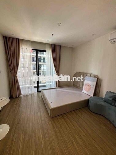 chính chủ gửi bán căn studio diện tích 28m2 Vinhomes Smart City
