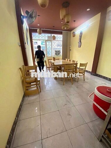 cho thuê MT Nguyễn Trọng Tuyển 4x15m, 3 lầu 6pn giá 26 triệu