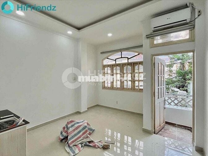 Cho thuê phòng mới ban công cửa sổ gần đại học UFM - TDTU - Q7