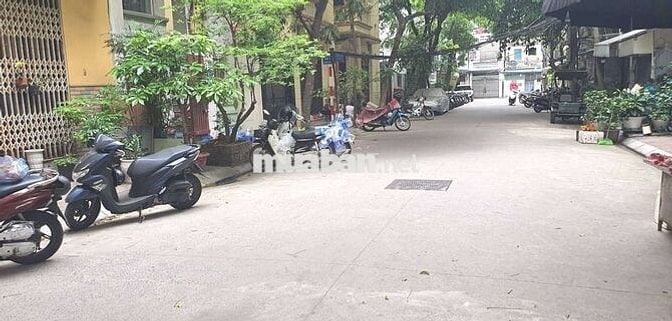 Bán Nhà Xã Đàn Đống Đa 163 m2 lô góc 4 thoáng mặt 23m 54 tỷ