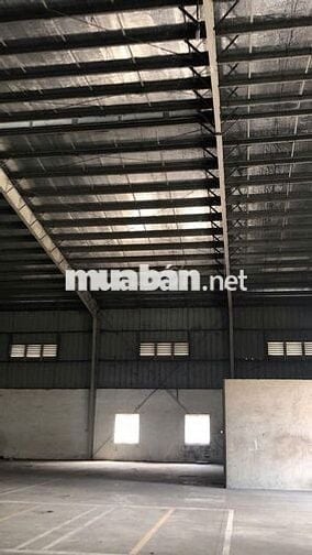 CHo thuê kho xưởng đường Quốc lộ 1A tổng dtsd 1270m2 chưa tính sân