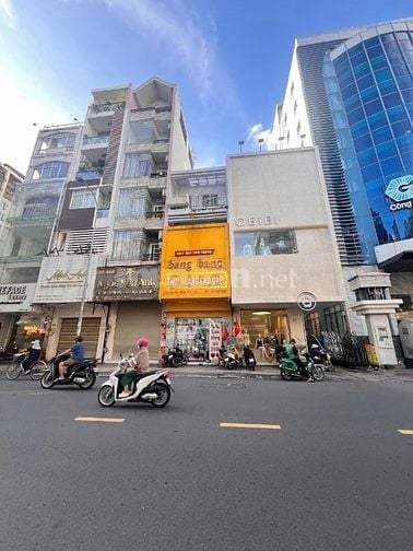 Bán nhà siêu vị trí mặt tiền Nguyễn Trãi - Quận 5 - (4x17m) Giá 34 Tỷ