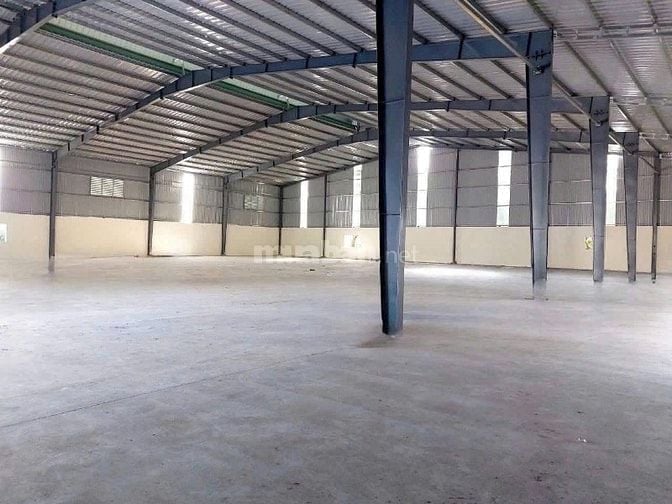 Cho Thuê 13.000 KHO MẶT TIỀN QL 22  GẦN BẾN XE AN SƯƠNG