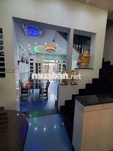 Bán nhà hẻm Văn Thân, 4 tầng, ngang 5,2m, dài 12m, chỉ 7,4 tỷ